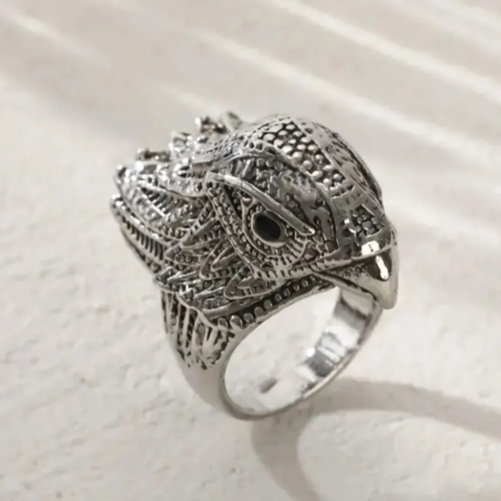 Vintage Punk Eagle Head Ring